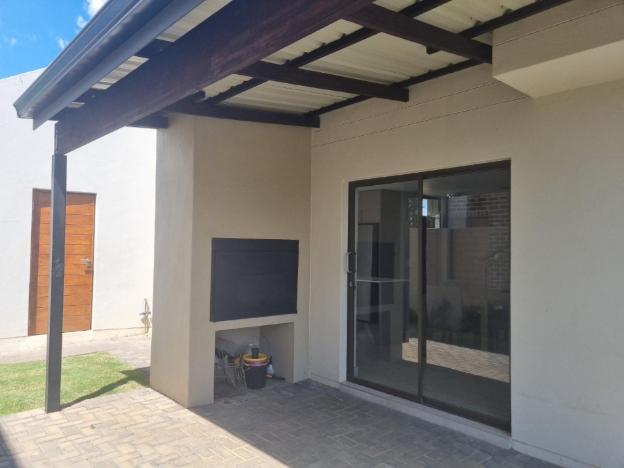 4 Bedroom Property for Sale in La Camargue Private Country Estate North West